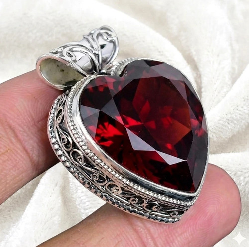 Mozambique garnet gemstone - mozambique,